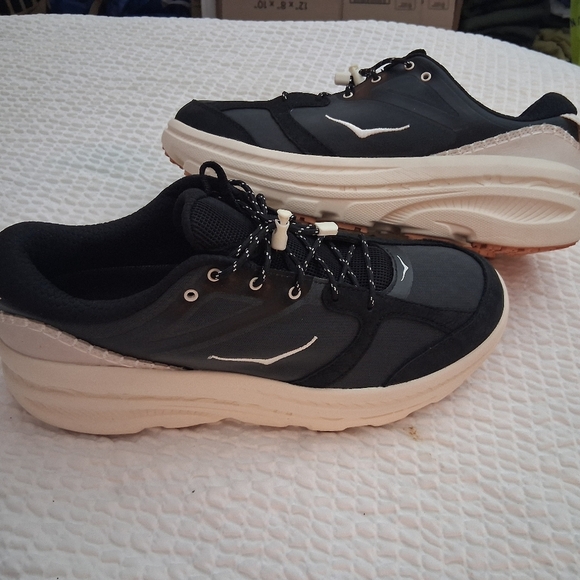 Hoka One One Bondi B3LS Black Alabaster Running Shoe 1155351-BKLBMen Sz 11 New
